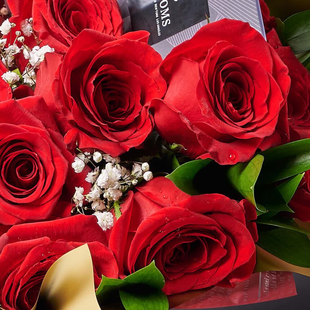 Red rose gift box
